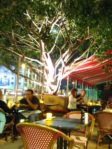 The patio at La Cachette Bistro in Santa Monica