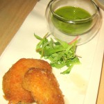 Boneless chicken wings, green olive purée