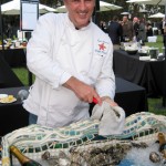 Christophe Happillon preparing oysters