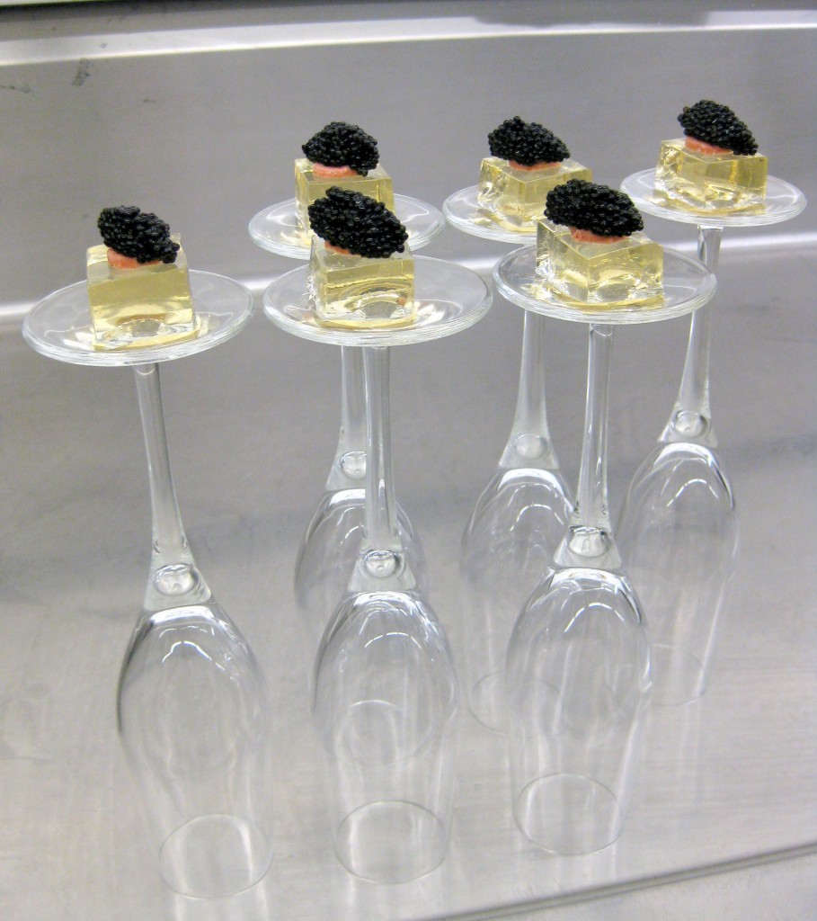 Champagne & caviar, strawberry-white chocolate fizzy