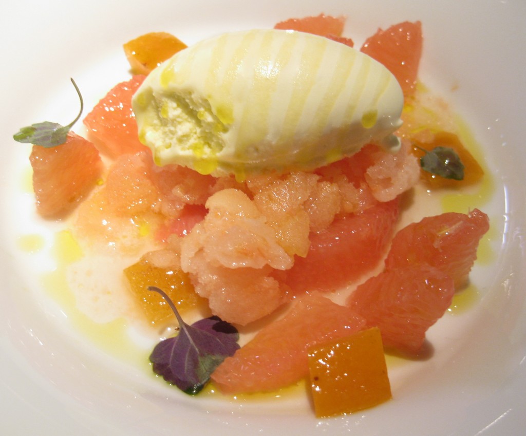 Grapefruit and olive oil: olive oil ice cream, mint and textures of grapefruit