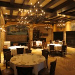 Familia de Casimiro dining room