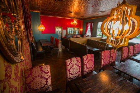 Dining room of Mint Leaf in Pasadena, CA
