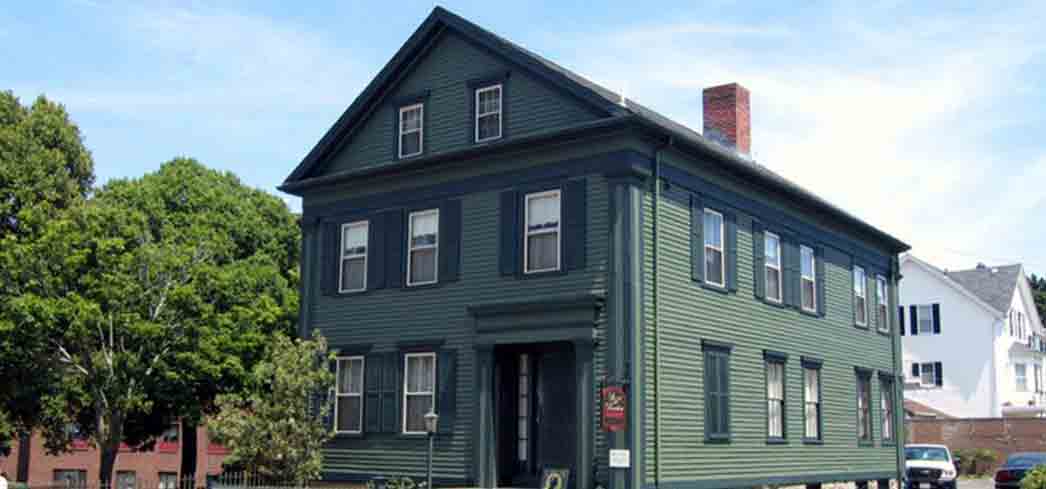 Lizzie Borden Bed & Breakfast