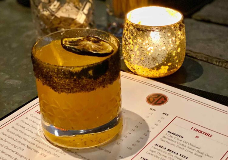 California restaurants sale alcohol takeout delivery