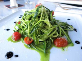 Zucchini spaghetti with pesto sauce