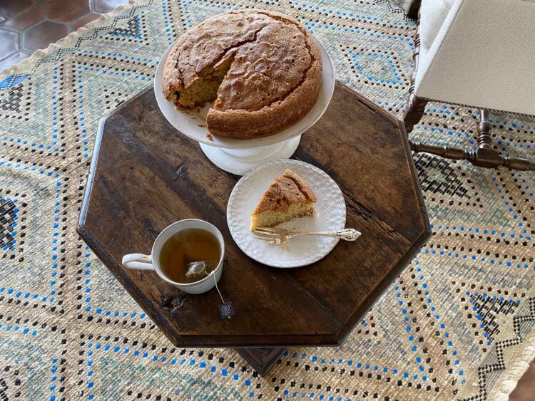 Olive oil cake recipe