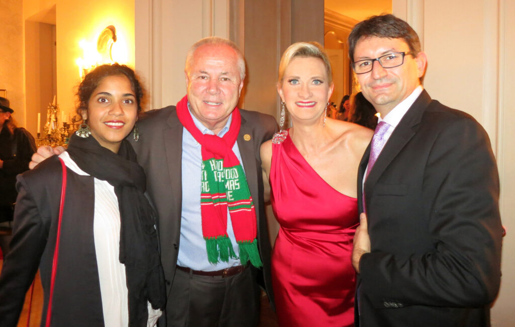 Tom Labonge | Axel Cruau | Sophie Gayot