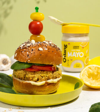 Zucchini chickpea vegan burger