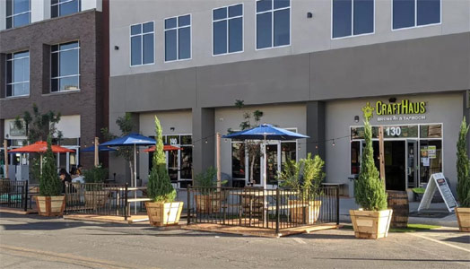 CraftHaus patio