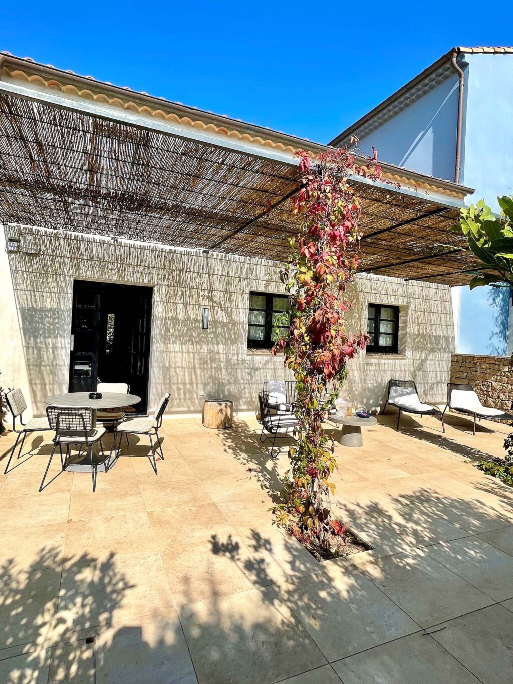 Patio | Ultimate Provence