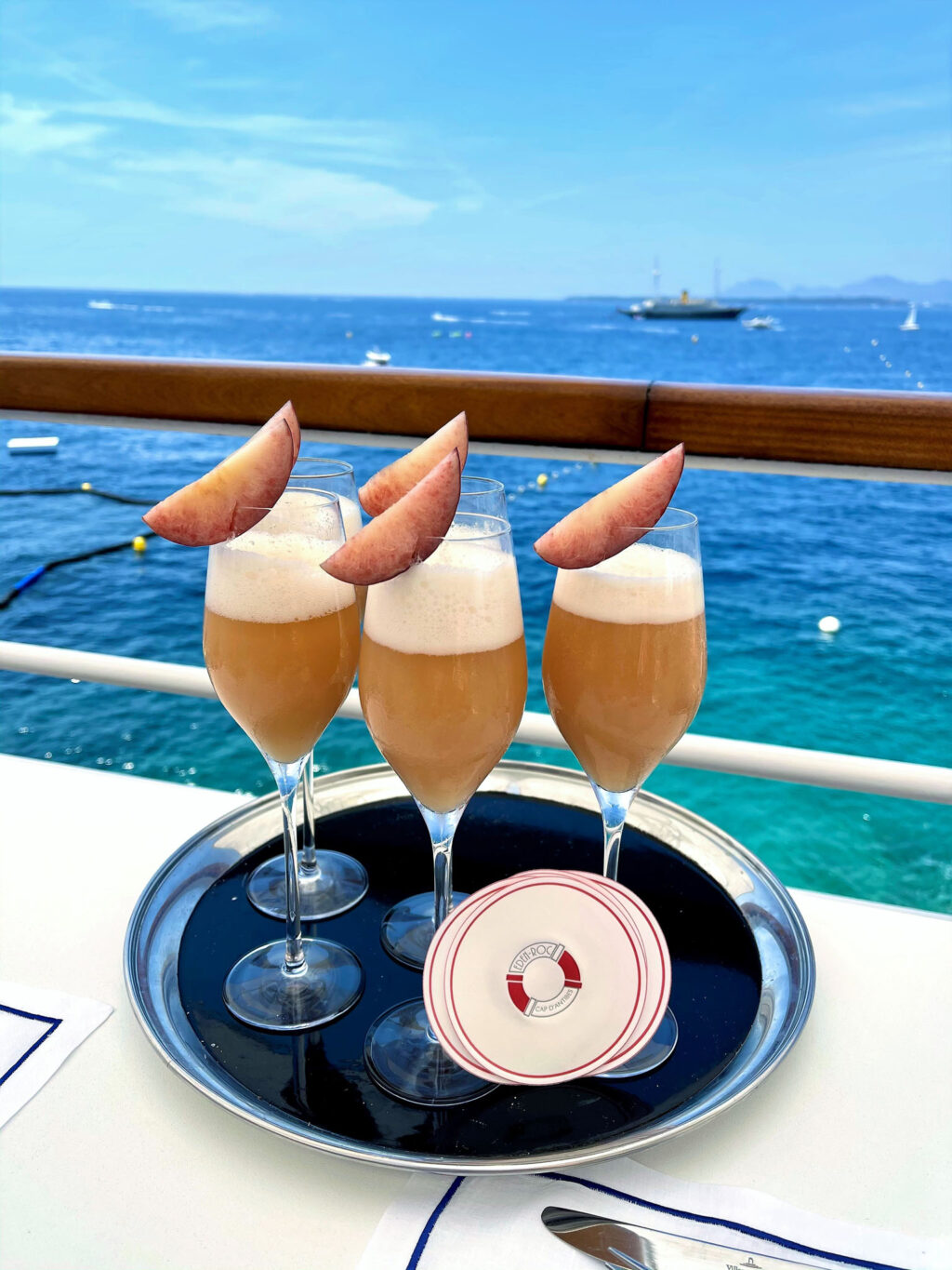 Fresh peach champagne Bellini
