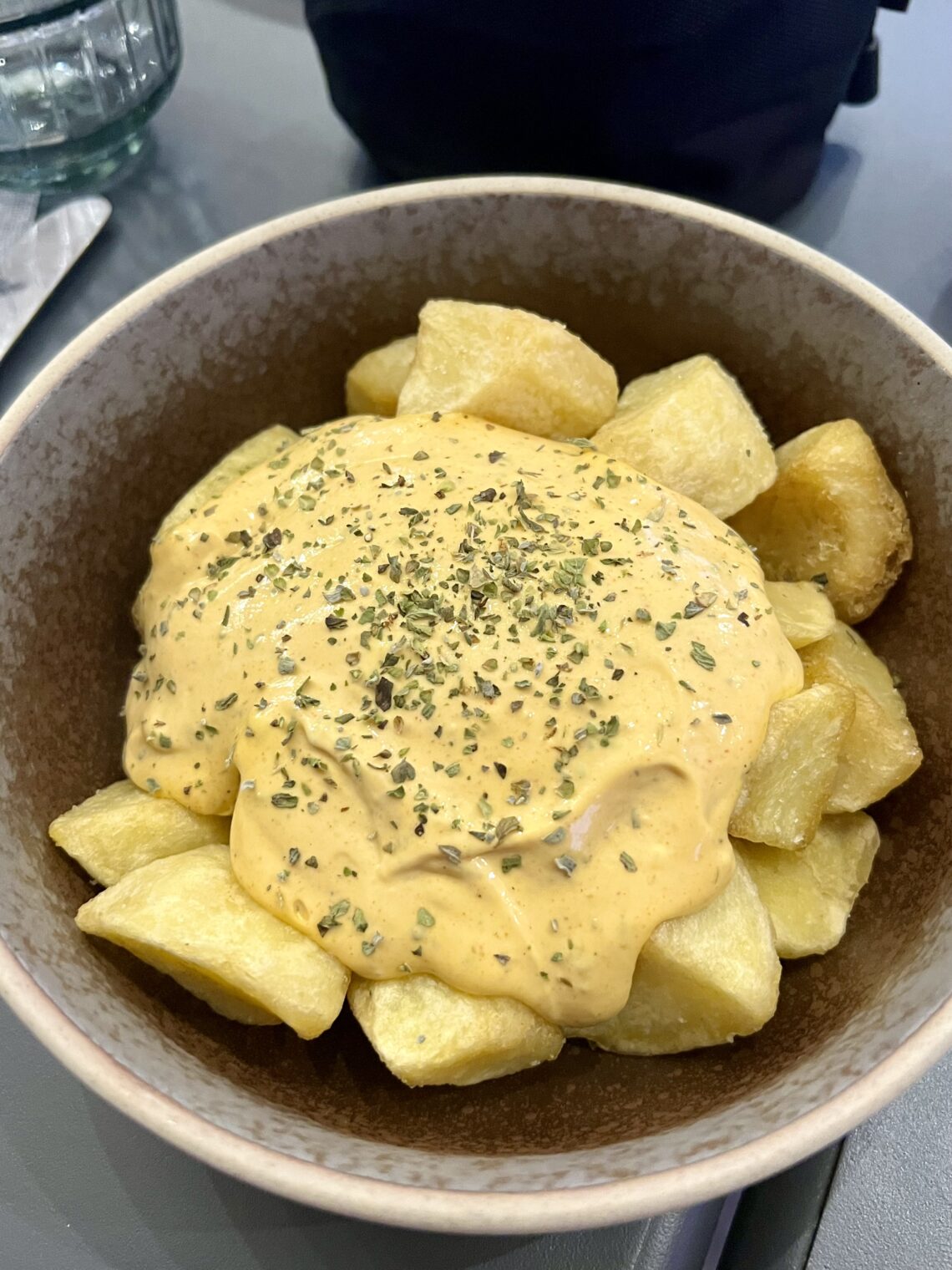 Papatas bravas | El Celler, Montsonis