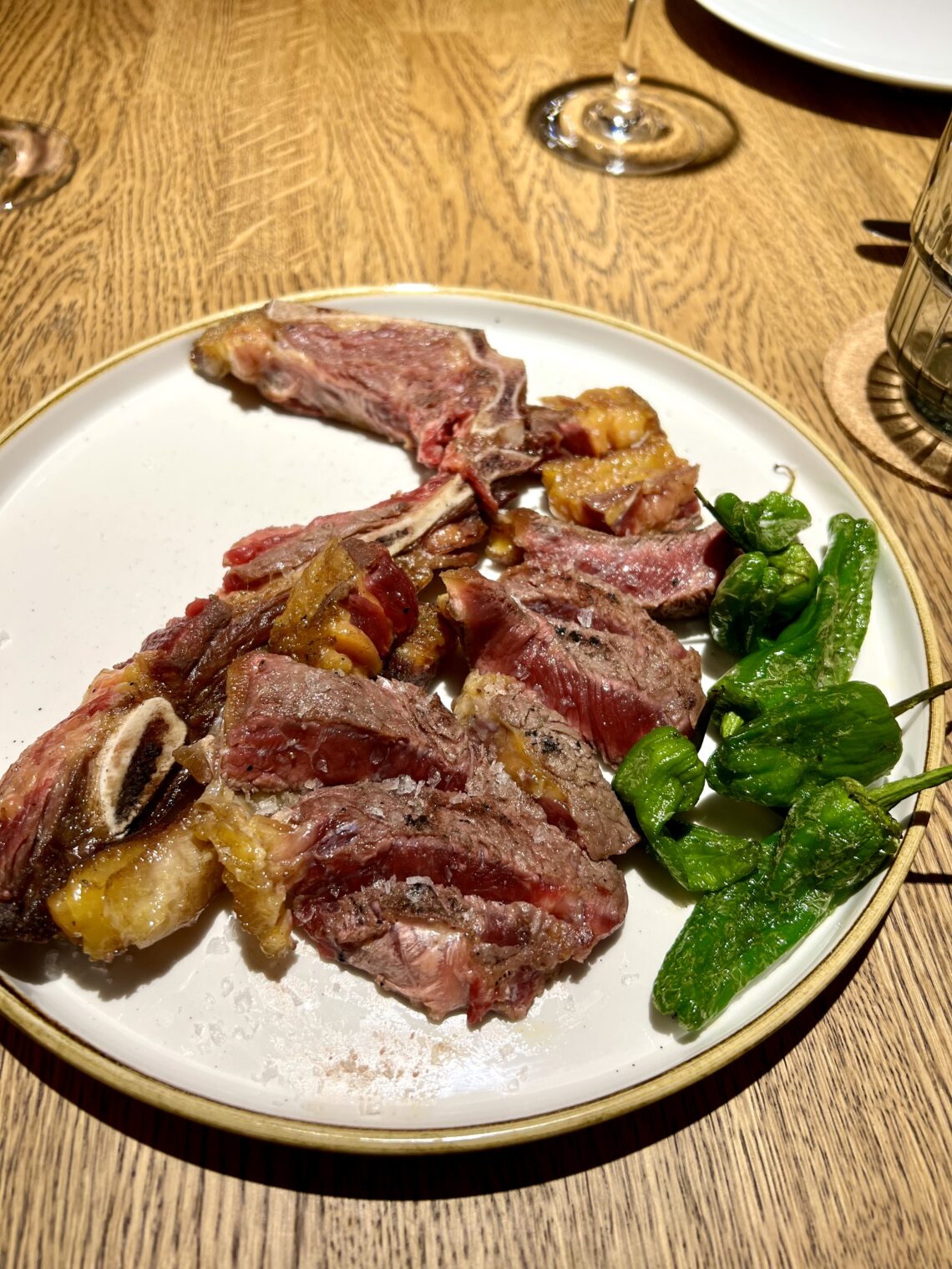 Tataki de chuletón | El Celler, Montsonis