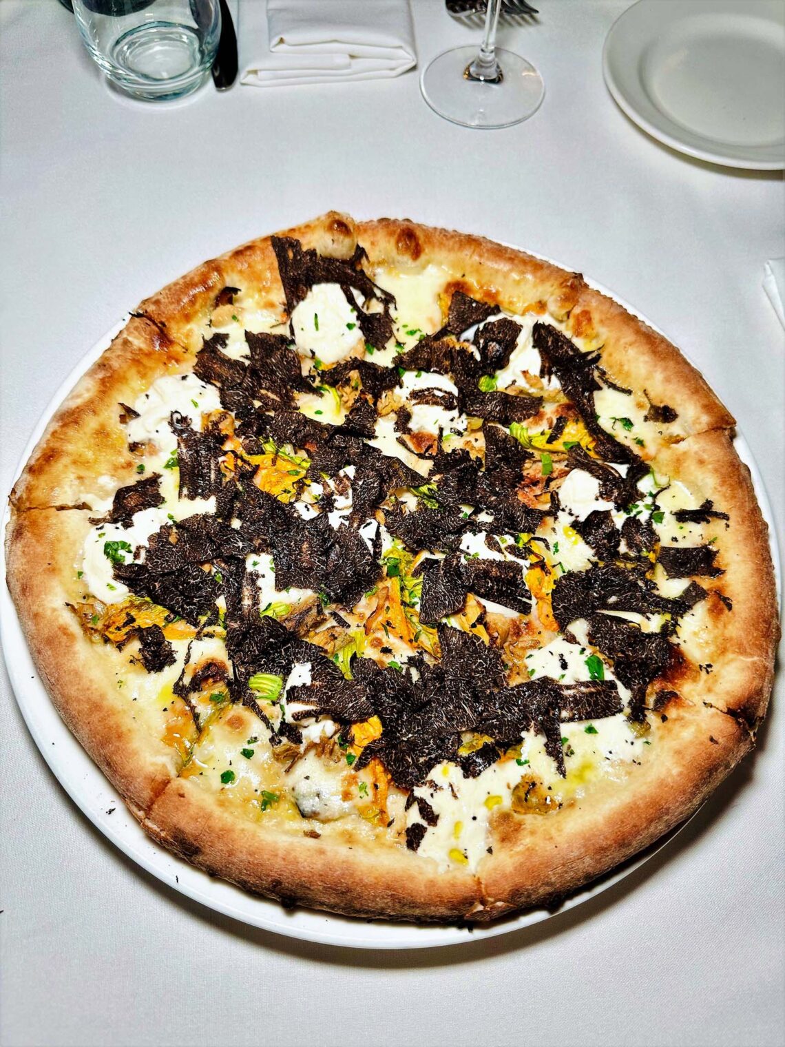 Truffle pizza | Nerano Beverly Hills